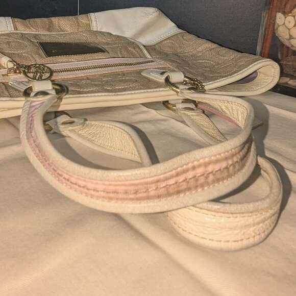 Coach Poppy Summer Raffia Tote 16706 | Color: Pink/Tan - Picture 4 of 5